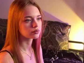 Private flexyfoxy on Chaturbate