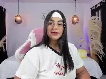 Freechat gabyrhodes on Chaturbate