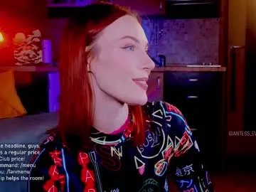 Freechat giantess_eva on Chaturbate