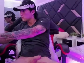 Freechat handsomeboys19 on Chaturbate