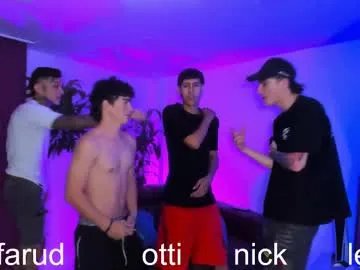 Freechat handsomeboys19 on Chaturbate