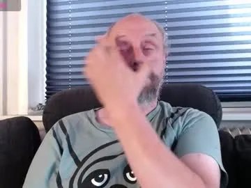 Freechat hardmrlazy on Chaturbate