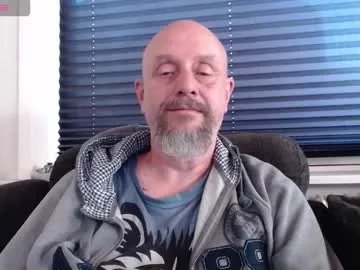 Freechat hardmrlazy on Chaturbate