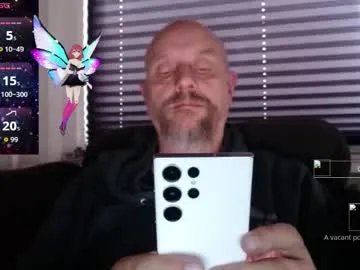 Freechat hardmrlazy on Chaturbate