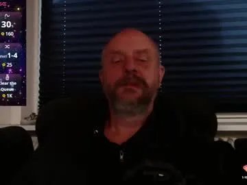 Freechat hardmrlazy on Chaturbate