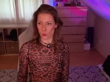 Group ilucyme on Chaturbate