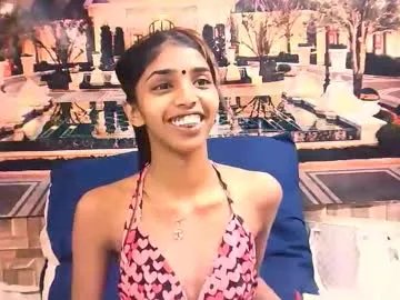 Freechat indiansexyslender4u2luv on Chaturbate