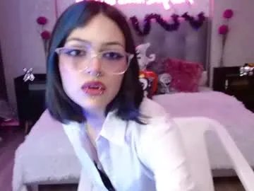 Private indy_moore on Chaturbate