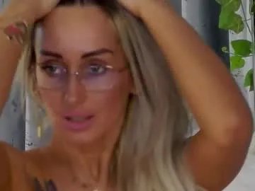 Freechat isabelleethan on Chaturbate