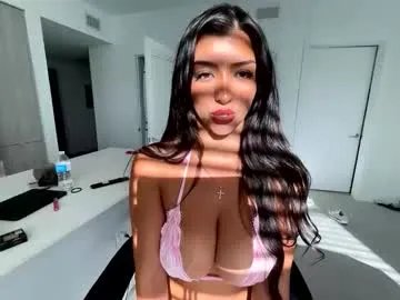 Freechat kaliblakexo on Chaturbate