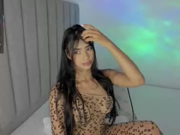 Freechat kellyfernandes on Chaturbate