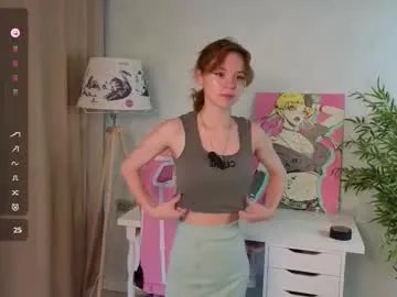 Freechat kieshaswymer on Chaturbate