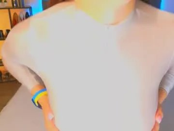 Freechat kira_sexxx on Chaturbate