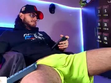 kuzzcoo on Chaturbate 