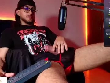 kuzzcoo on Chaturbate 