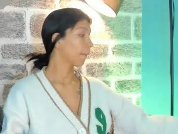 Freechat laura_aristizabal_19 on Chaturbate