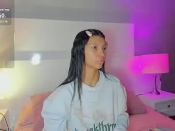 Freechat laura_aristizabal_19 on Chaturbate