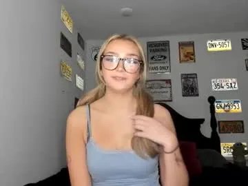 livvywinters on Chaturbate 