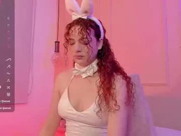 Away lovely_emma18 on Chaturbate