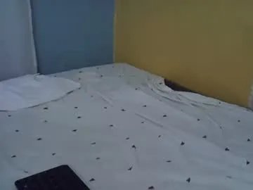 Freechat lunalove22_ on Chaturbate