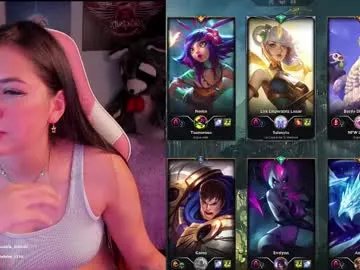 Freechat madeleine_shinobi on Chaturbate