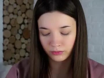 Freechat maidabuoy on Chaturbate