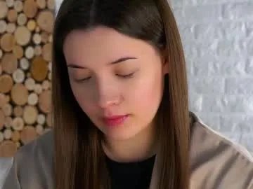 Freechat maidabuoy on Chaturbate