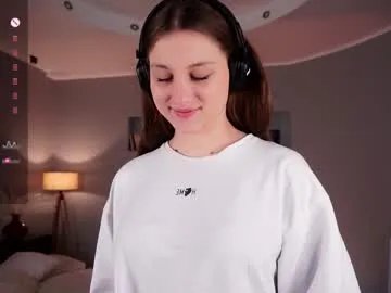 Away margarethowell on Chaturbate