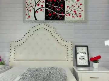 Freechat meybaldini on Chaturbate