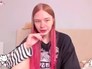 Freechat miliameow on Chaturbate