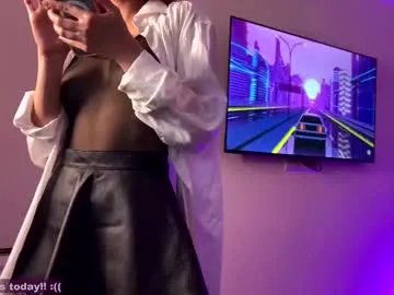 Freechat mirai_meow on Chaturbate