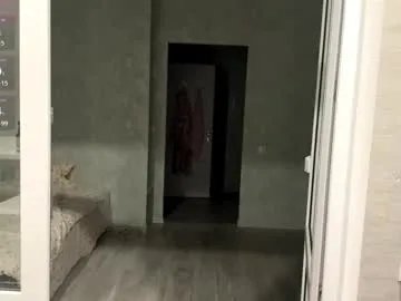 Freechat mishahartwigsen on Chaturbate