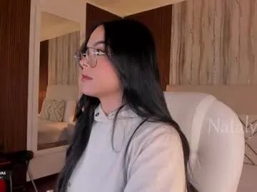 Freechat missnataly_ on Chaturbate