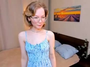 Freechat moirebroady on Chaturbate