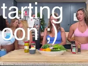 Freechat nakedbakers on Chaturbate