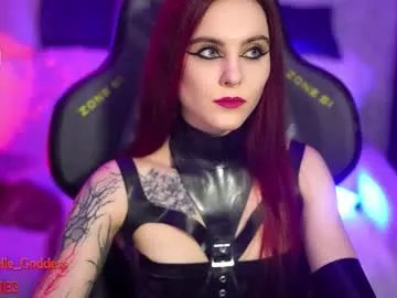 Freechat nelle_ on Chaturbate