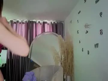 Freechat nickywindsor on Chaturbate