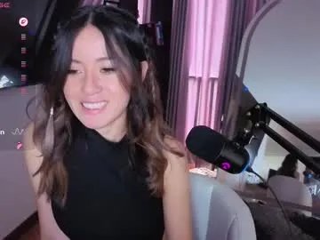 Freechat nickywindsor on Chaturbate