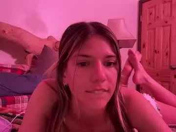 Freechat oliviahansleyy on Chaturbate