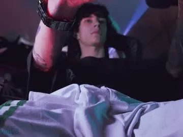 Freechat olliver___y on Chaturbate