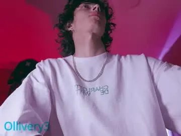 Freechat olliver___y on Chaturbate