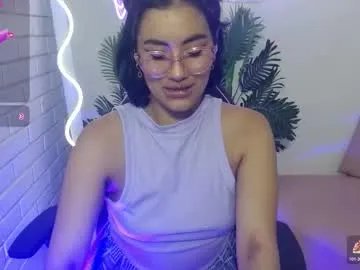Freechat peachy_tay on Chaturbate