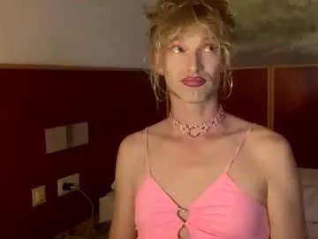 Freechat pinkfag on Chaturbate