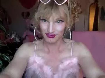 Freechat pinkfag on Chaturbate