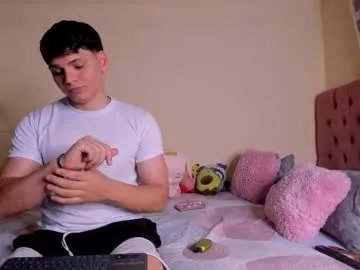 Group pinksmile_1 on Chaturbate