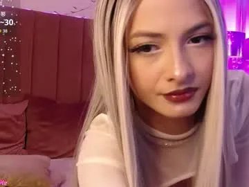 Freechat pinkyspark on Chaturbate
