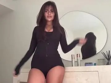 Freechat poutyselena on Chaturbate