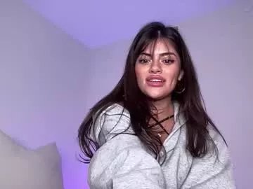 Freechat poutyselena on Chaturbate