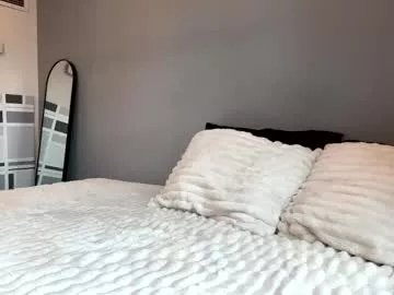 Freechat pprincesskyliee on Chaturbate