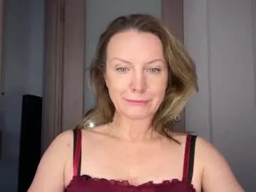 Freechat rachelldelicious on Chaturbate
